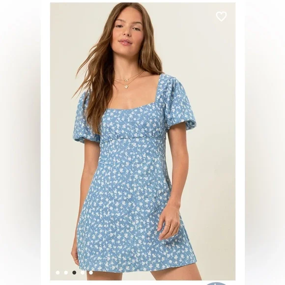 New with tags Altar’d state Laura puff sleeve dress - Picture 3 of 5